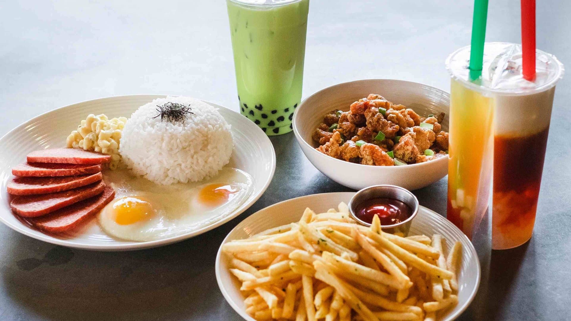 Pochi Bubble Tea Cafe storefront