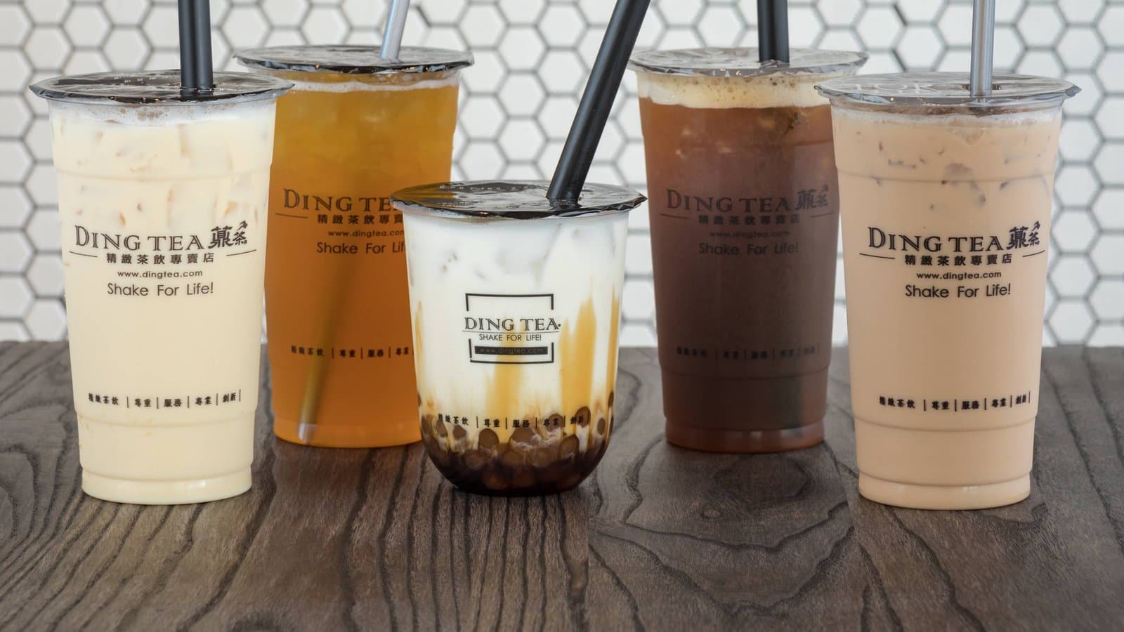 Ding Tea Escondido storefront